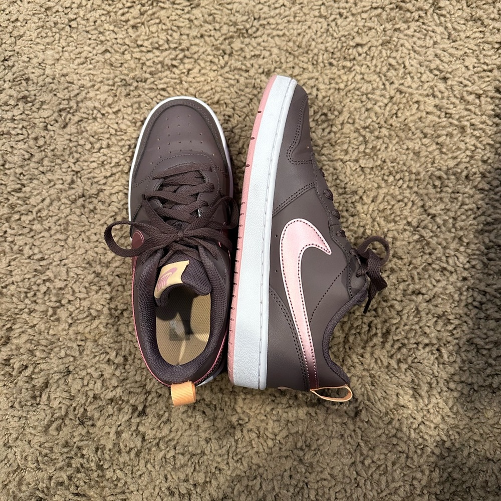 Nike Court Borough Low Youth Shoes